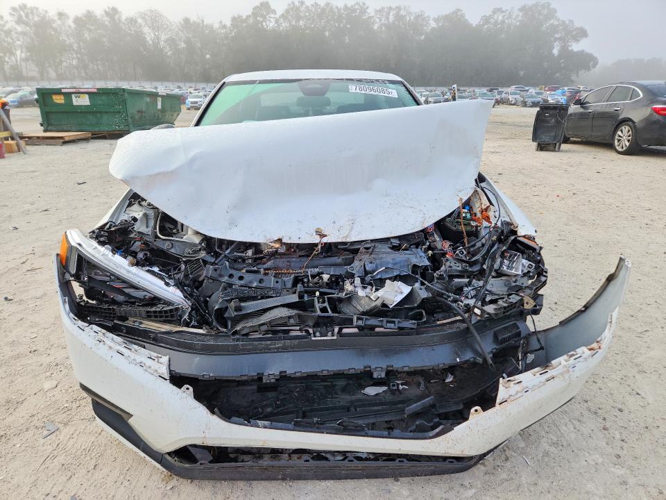 Photo 5 from auction – 2022 HONDA CIVIC with VIN 2HGFE2F55NH596673