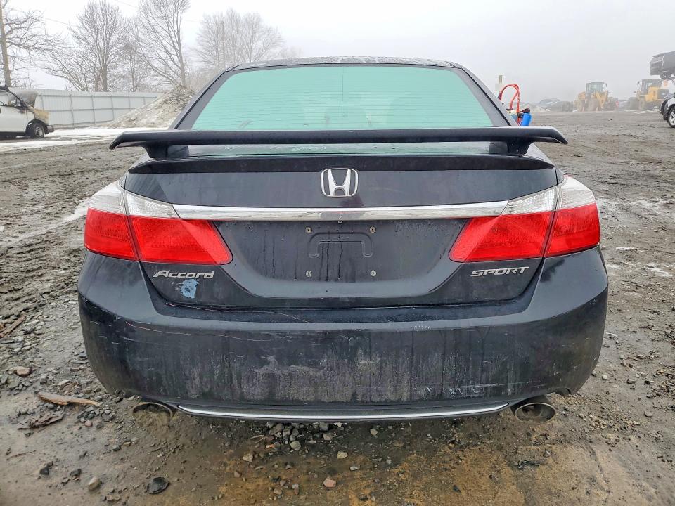 Photo 6 from auction – 2015 HONDA ACCORD SPO with VIN 1HGCR2F53FA197560