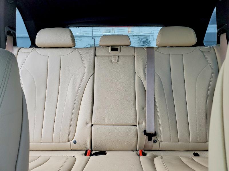 Photo 10 from auction – 2017 BMW X5 with VIN 5UXKR0C30H0X77602