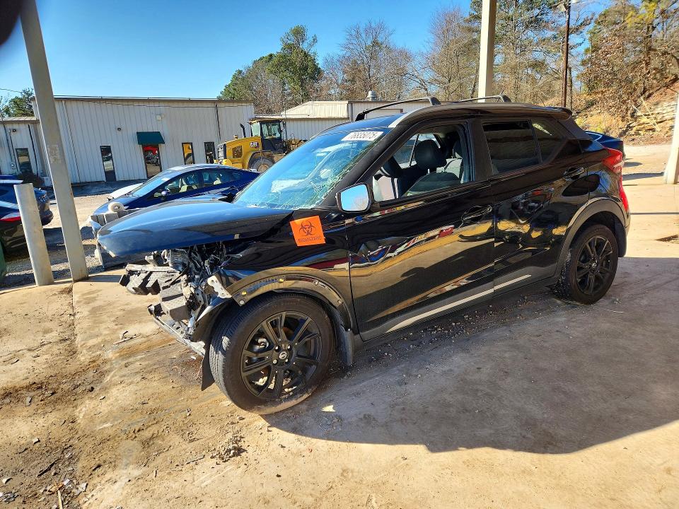 NISSAN KICKS 2020 with VIN 3N1CP5DV0LL565984 - Photo from auction