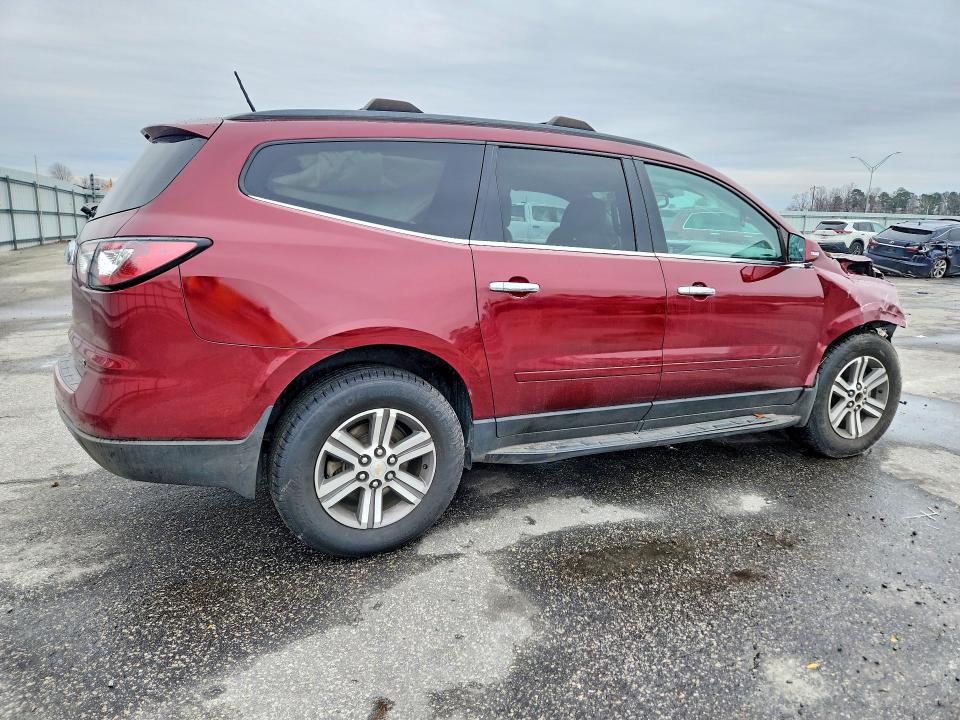 Photo 3 from auction – 2017 CHEVROLET TRAVERSE with VIN 1GNKRHKD8HJ148262