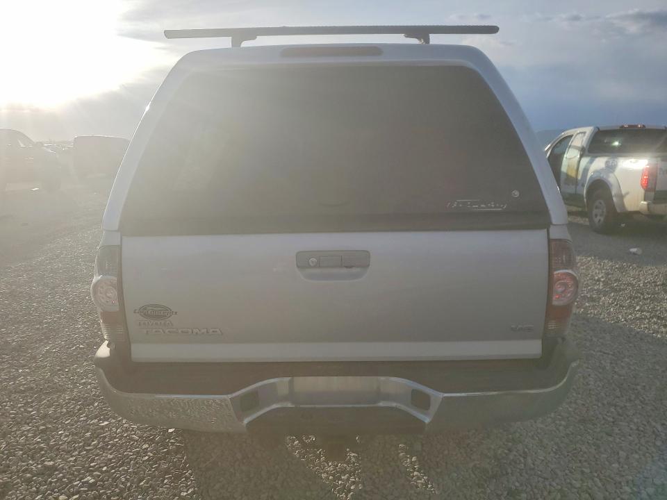 Zdjęcie 6 z aukcji – 2012 TOYOTA TACOMA z VIN 5TFLU4EN7CX047311