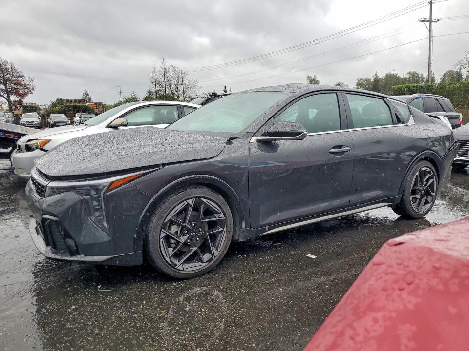 KIA K4 2026 with VIN 3KPFW4DE8TE266464 - Photo from auction