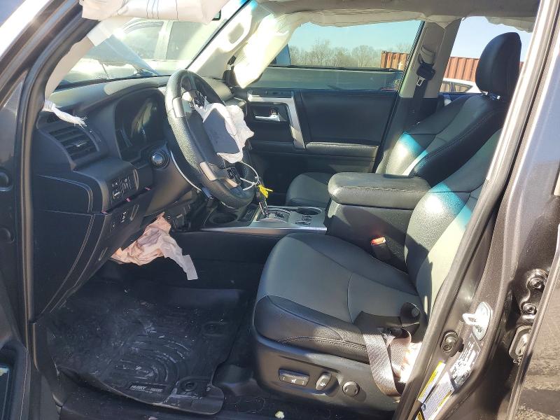 Photo 7 from auction – 2019 TOYOTA 4RUNNER with VIN JTEBU5JR5K5663783