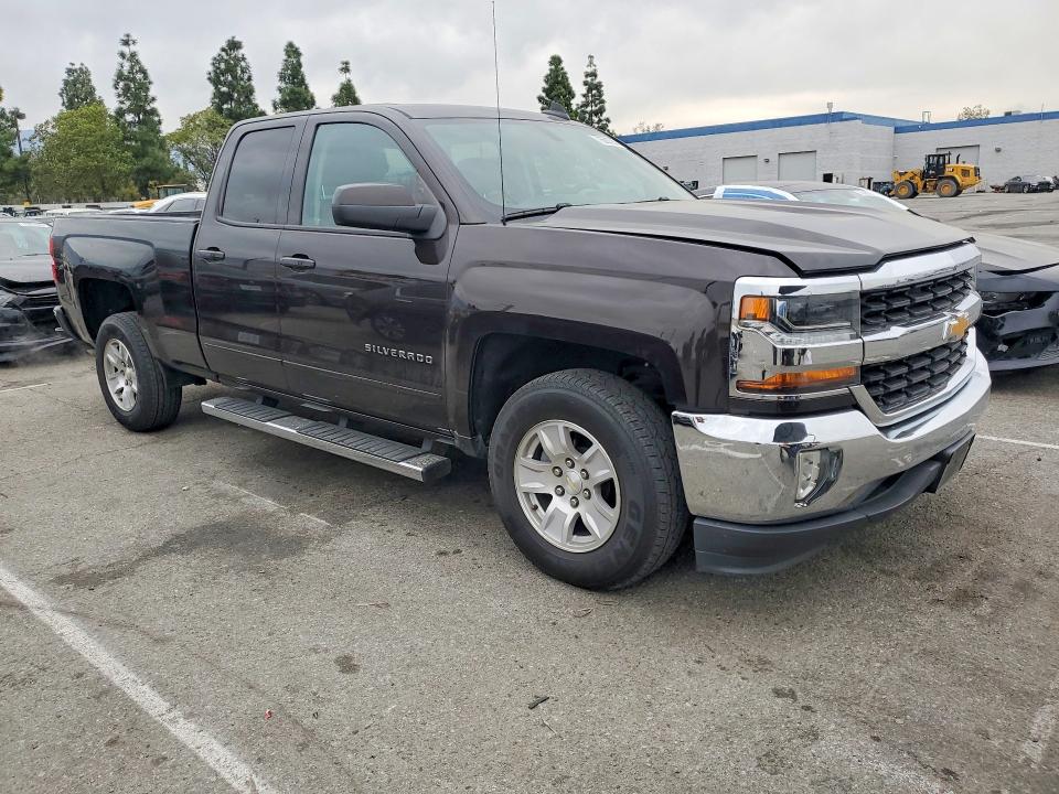 Photo 4 from auction – 2018 CHEVROLET SILVERADO with VIN 1GCRCREC4JZ314821