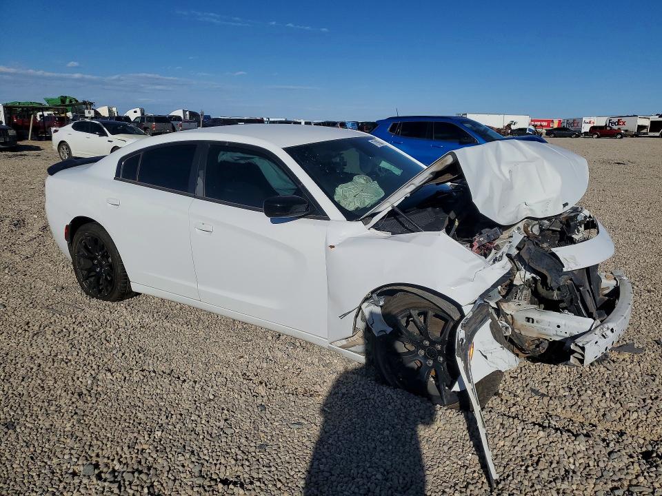 Photo 4 from auction – 2020 DODGE CHARGER with VIN 2C3CDXBG8LH177341