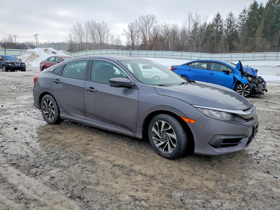 Photo 4 from auction – 2016 HONDA CIVIC with VIN 19XFC2F76GE209004