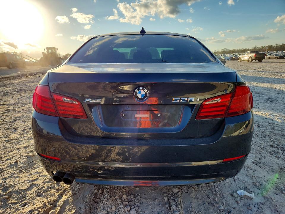 Photo 6 from auction – 2013 BMW 528 with VIN WBAXH5C54DD114719