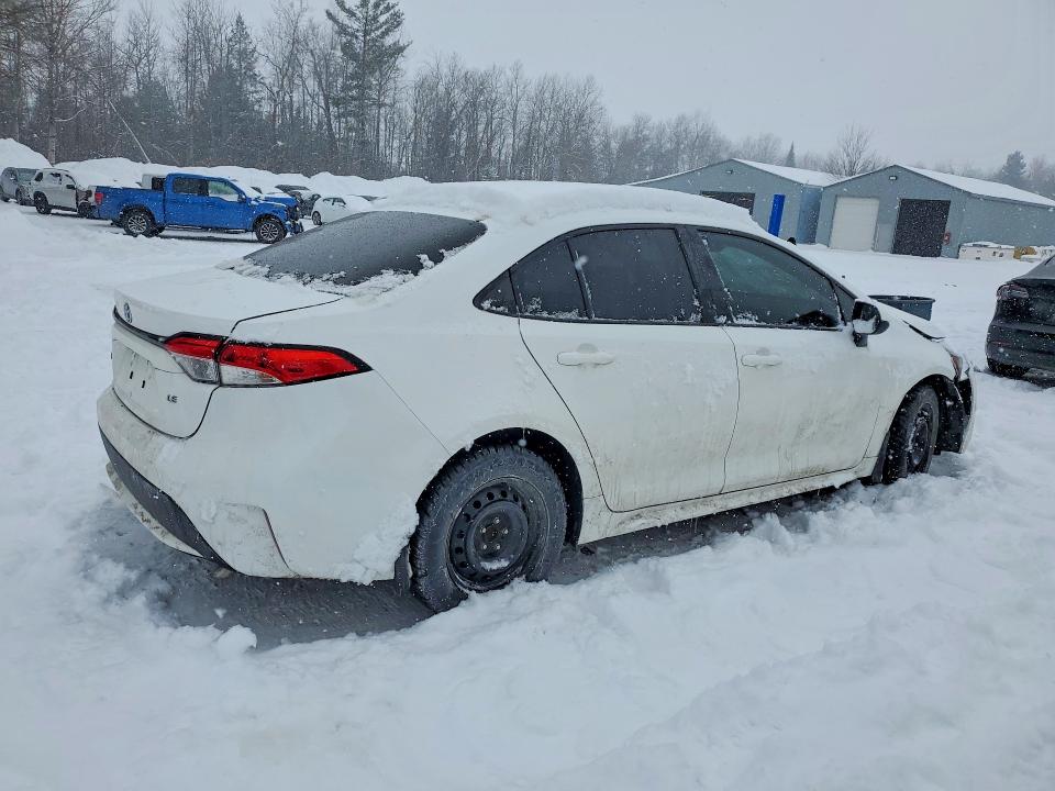 Photo 3 from auction – 2022 TOYOTA COROLLA LE with VIN 5YFBPMBE6NP339833