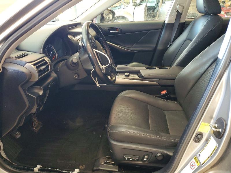 Photo 7 from auction – 2016 LEXUS IS 300 with VIN JTHCM1D28G5005753