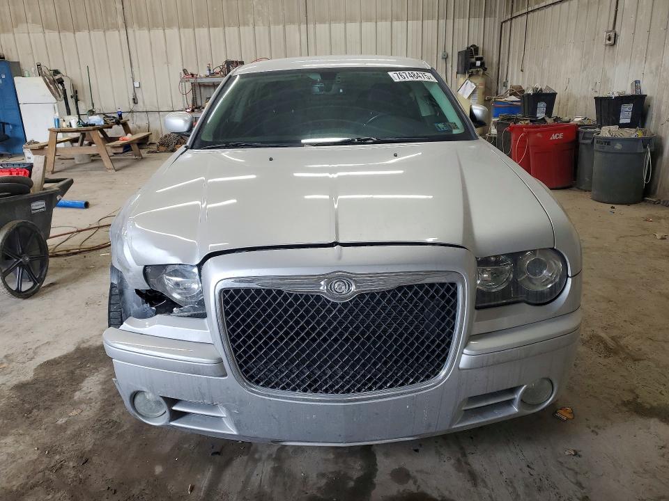 Photo 5 from auction – 2010 CHRYSLER 300 with VIN 2C3CA2CV8AH328944