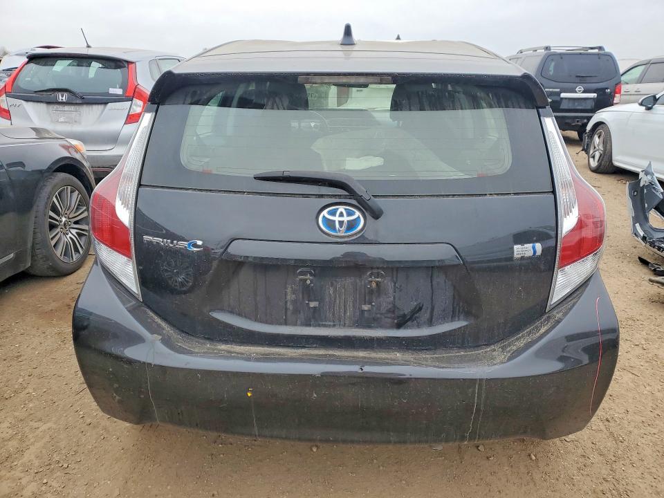 Photo 6 from auction – 2016 TOYOTA PRIUS C with VIN JTDKDTB35G1119933