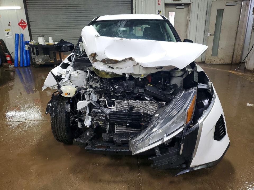Photo 5 from auction – 2024 NISSAN KICKS with VIN 3N1CP5BV3RL525104