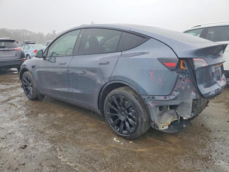 صورة رقم 2 من المزاد - 2024 TESLA MODEL Y مع VIN 7SAYGDEEXRA216575