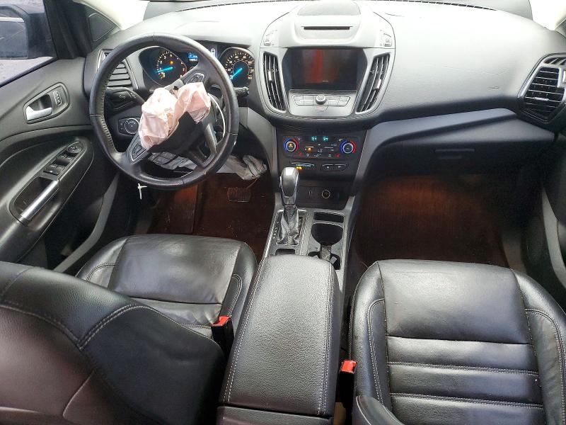 Photo 8 from auction – 2018 FORD ESCAPE with VIN 1FMCU9HD2JUD35473