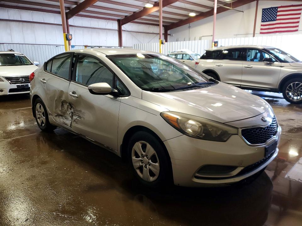 Photo 4 from auction – 2015 KIA FORTE LX with VIN KNAFX4A62F5259226