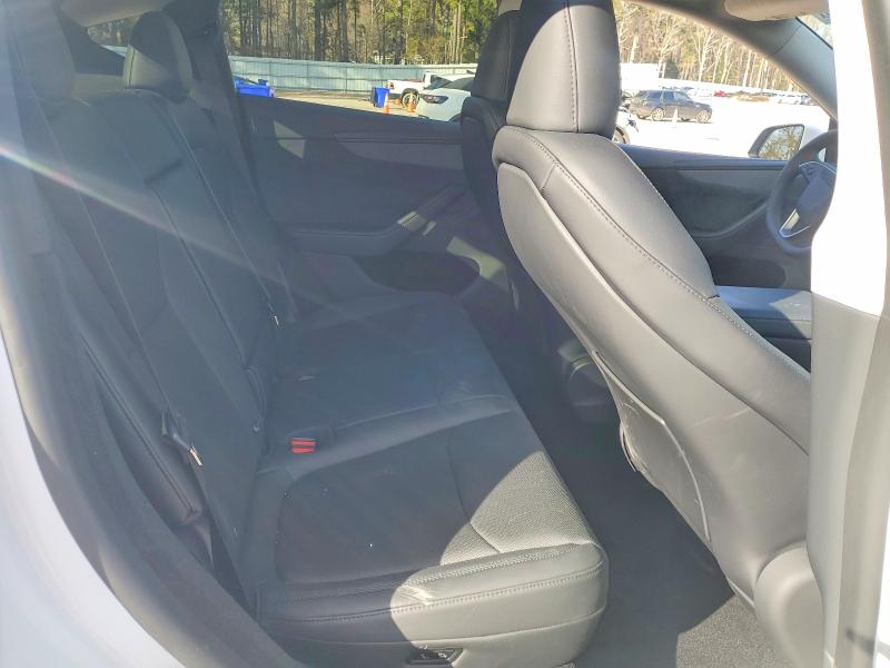 Photo 10 from auction – 2026 TESLA MODEL Y with VIN 7SAYGDED1TA463109