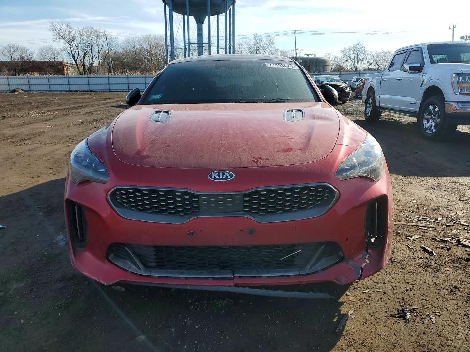 Photo 5 from auction – 2018 KIA STINGER GT with VIN KNAE55LC9J6010032