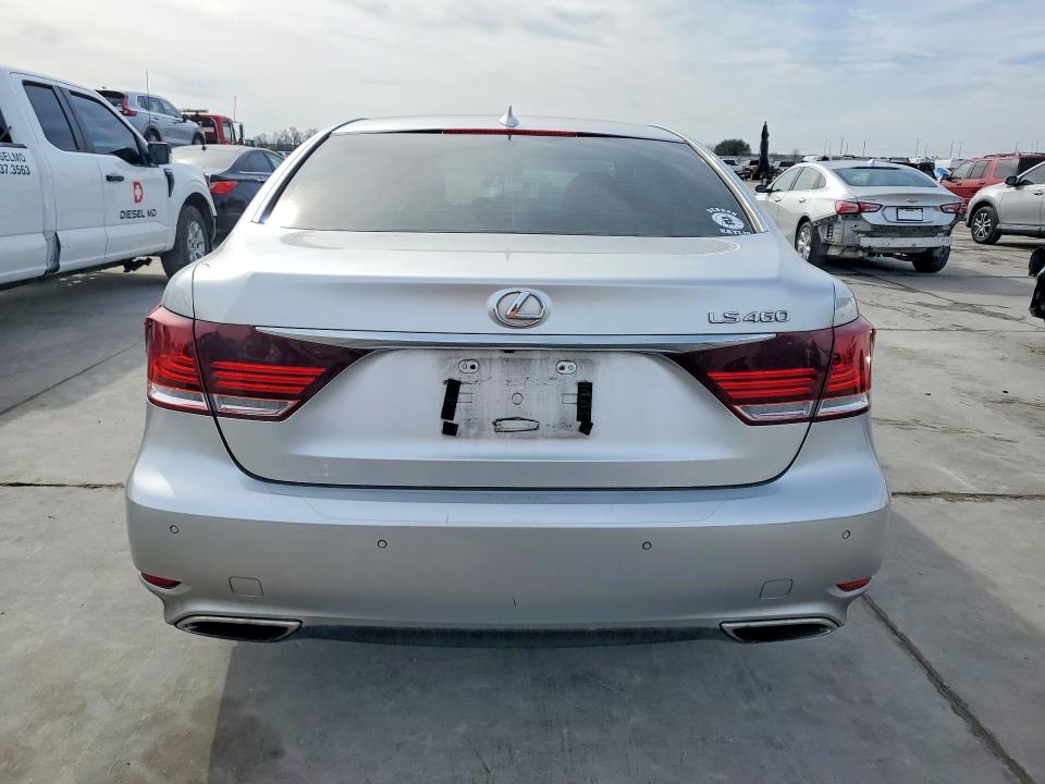 Photo 6 from auction – 2014 LEXUS LS with VIN JTHBL5EF5E5132626