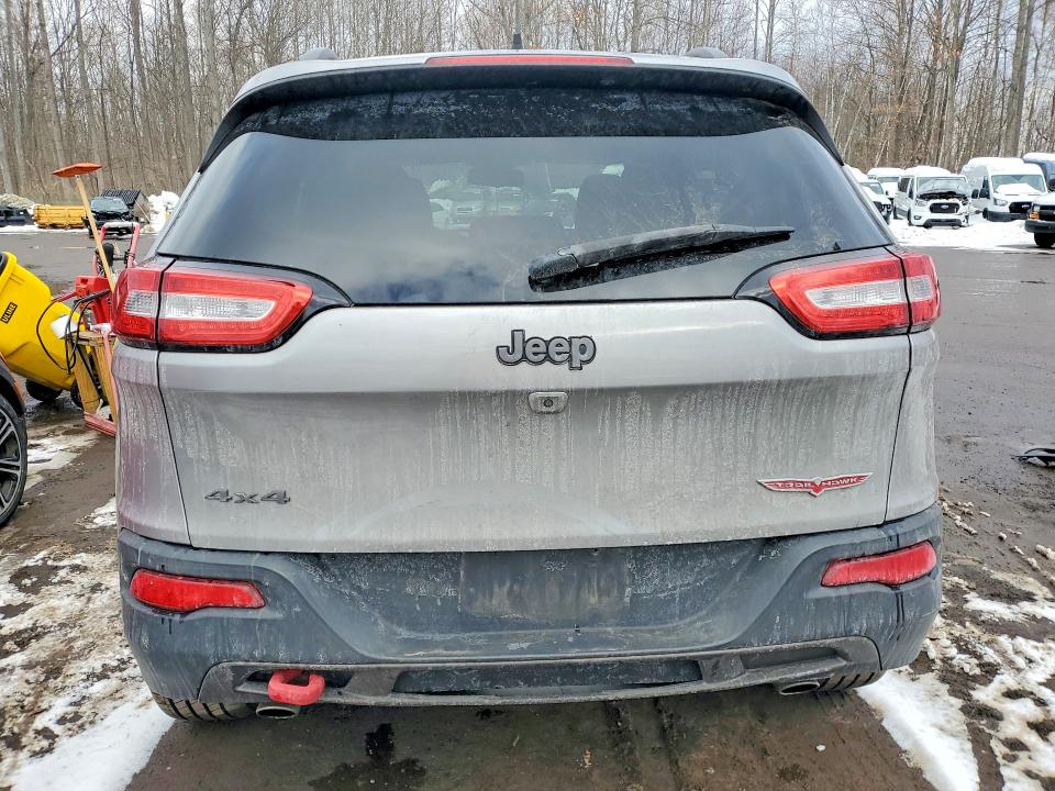 Photo 6 from auction – 2015 JEEP CHEROKEE with VIN 1C4PJMBS5FW785848