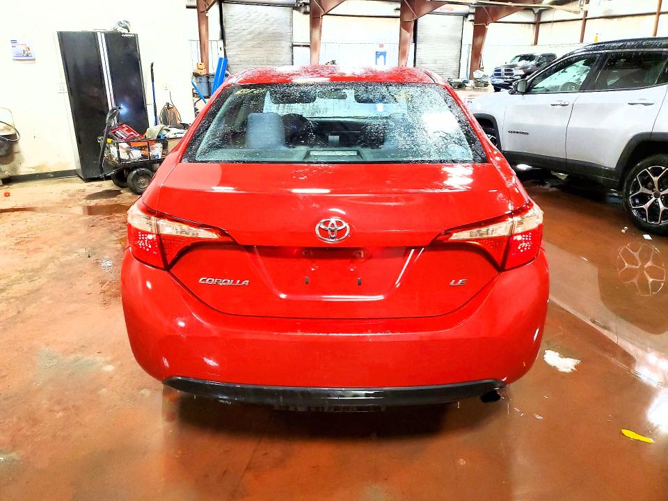 Фото 6 с аукциона – 2017 TOYOTA COROLLA с VIN 2T1BURHE1HC770484