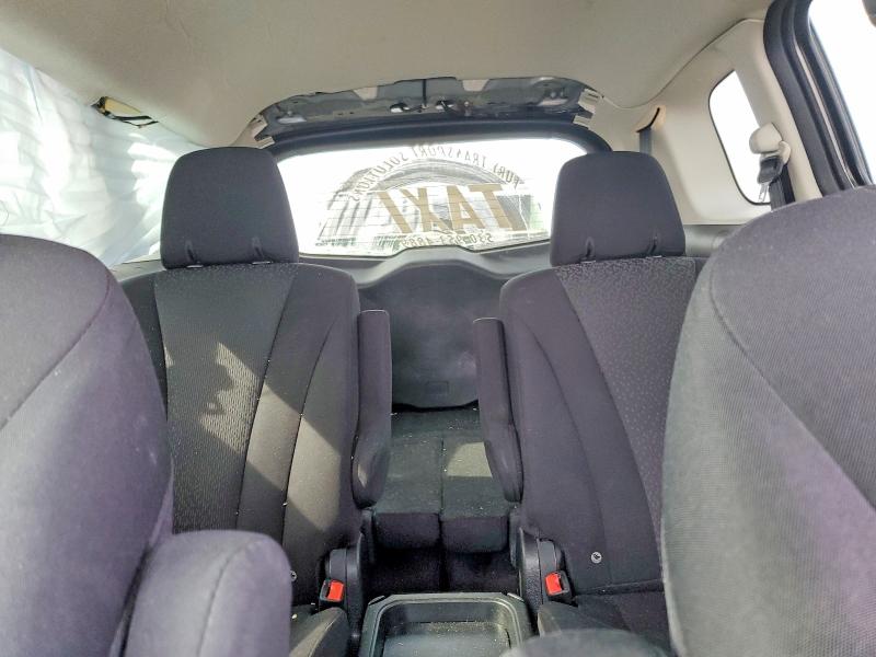 Photo 10 from auction – 2012 MAZDA 5 with VIN JM1CW2BLXC0142147