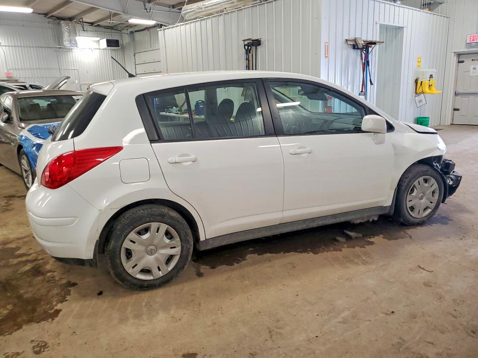 Photo 3 from auction – 2011 NISS VERSA with VIN 3N1BC1CP5BL474422