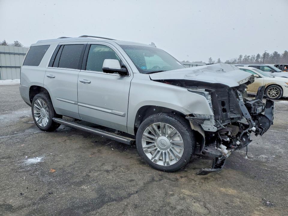 Photo 4 from auction – 2017 CADILLAC ESCALADE with VIN 1GYS4DKJ5HR203574