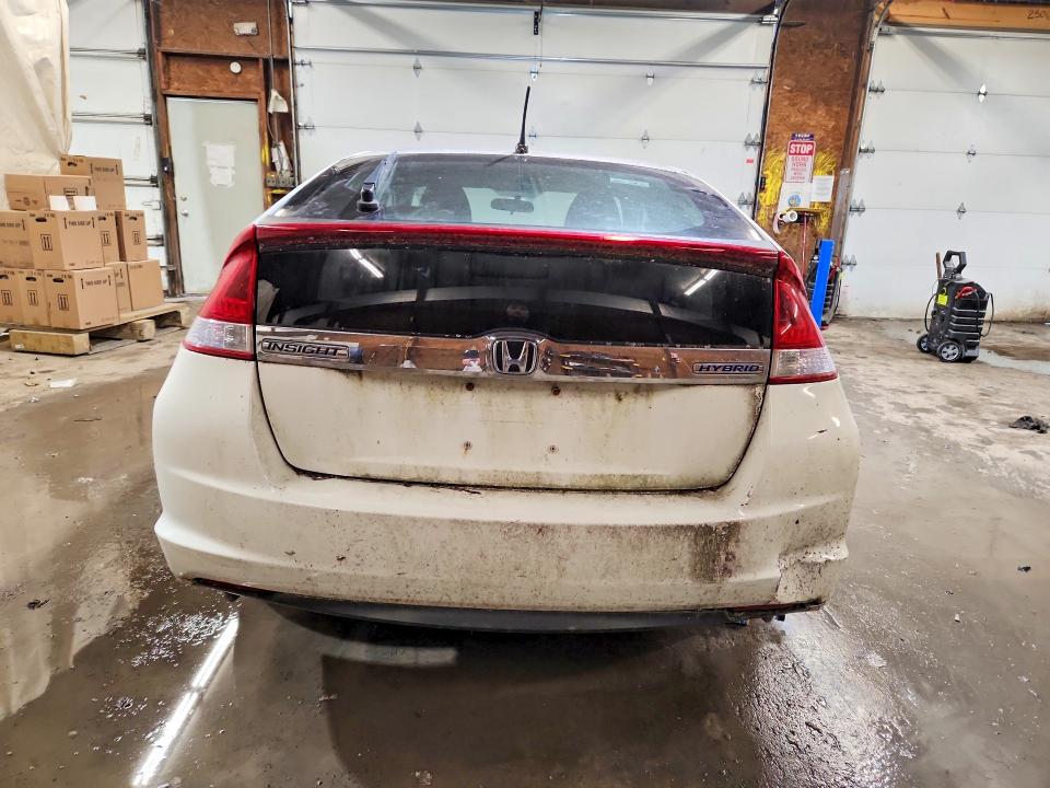 Photo 6 from auction – 2012 HONDA INSIGHT LX with VIN JHMZE2H51CS004134