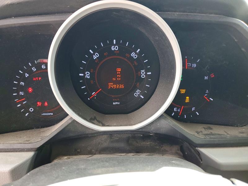 Photo 9 from auction – 2011 TOYOTA 4RUNNER with VIN JTEBU5JR2B5072505