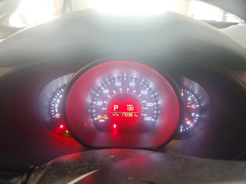 Photo 9 from auction – 2017 KIA SOUL with VIN KNDJN2A20H7474146