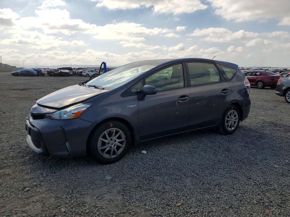 TOYOTA PRIUS V 2015 with VIN JTDZN3EU7FJ030170 - Photo from auction