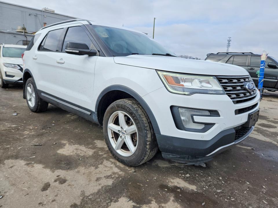 Photo 4 from auction – 2016 FORD EXPLORER X with VIN 1FM5K8DH5GGD08633