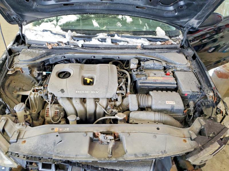 Photo 11 from auction – 2017 HYUNDAI ELANTRA with VIN 5NPD74LF2HH124838