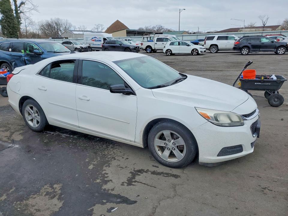Photo 4 from auction – 2014 CHEVROLET MALIBU LS with VIN 1G11B5SL4EF276326