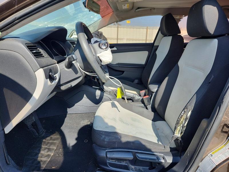 Photo 7 from auction – 2015 VOLKSWAGEN JETTA BASE with VIN 3VW2K7AJ1FM265807
