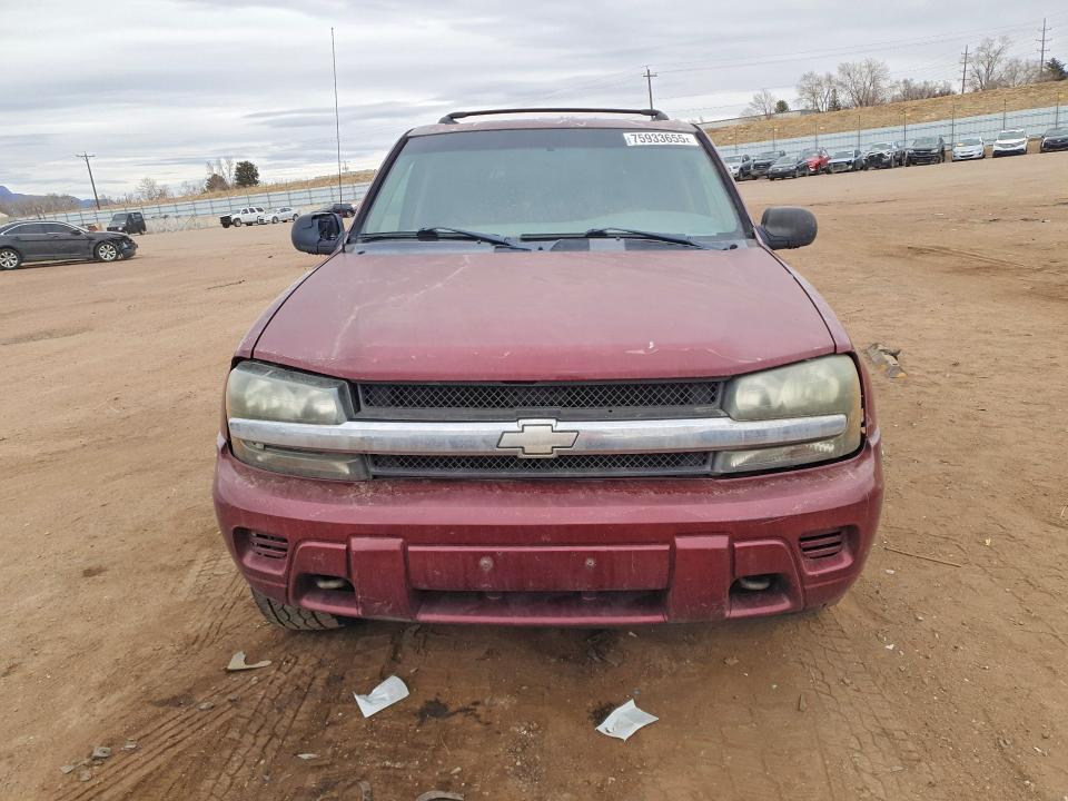 Photo 5 from auction – 2004 CHEVROLET TRAILBLAZE with VIN 1GNDT13S942261835