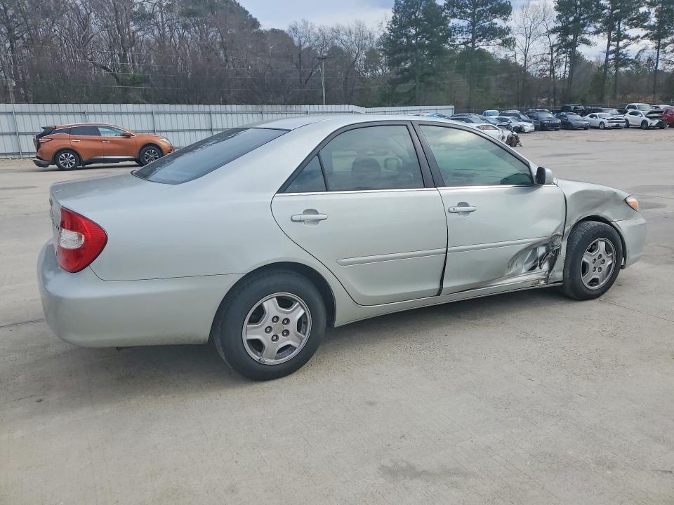 Photo 3 from auction – 2002 TOYOTA CAMRY with VIN 4T1BF32K12U012334