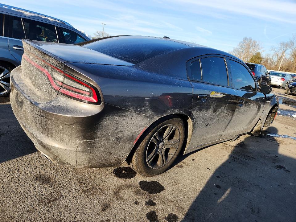 Photo 3 from auction – 2019 DODGE CHARGER with VIN 2C3CDXBG6KH657831