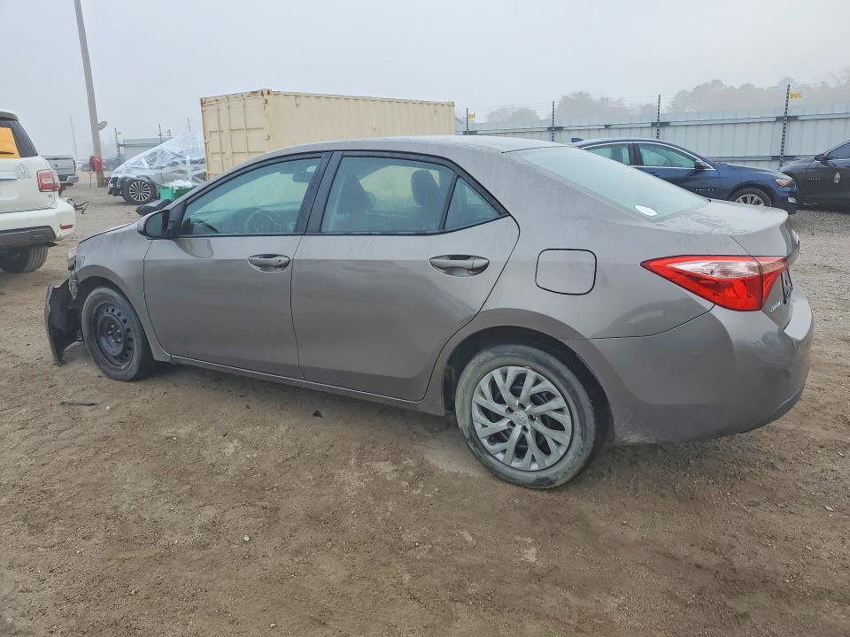 Photo 2 from auction – 2017 TOYOTA COROLLA L with VIN 2T1BURHE2HC845709