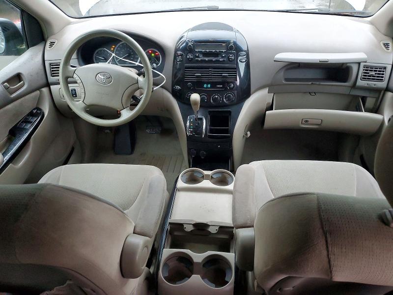 Photo 8 from auction – 2004 TOYOTA SIENNA CE with VIN 5TDZA23C24S188903