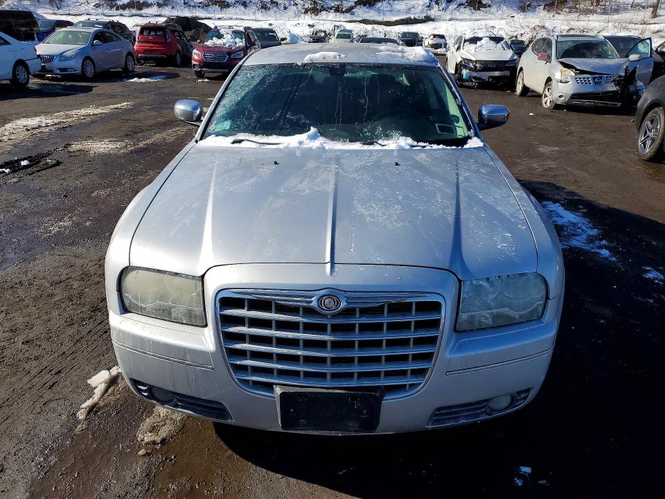 Photo 5 from auction – 2010 CHRYSLER 300 with VIN 2C3CA5CV0AH195713