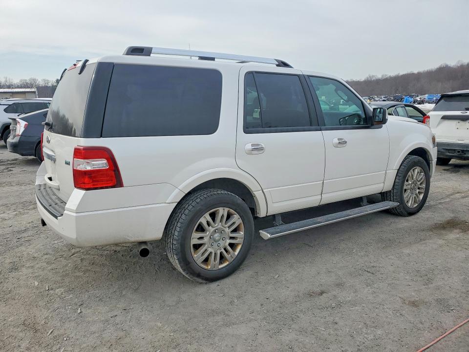 Photo 3 from auction – 2012 FORD EXPEDITION with VIN 1FMJU2A55CEF20034