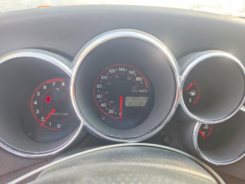 Photo 9 from auction – 2007 TOYOTA MATRIX with VIN 2T1KR32E17C676031
