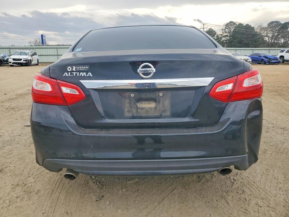 Фото 6 с аукциона – 2017 NISS ALTIMA с VIN 1N4AL3AP6HC244454
