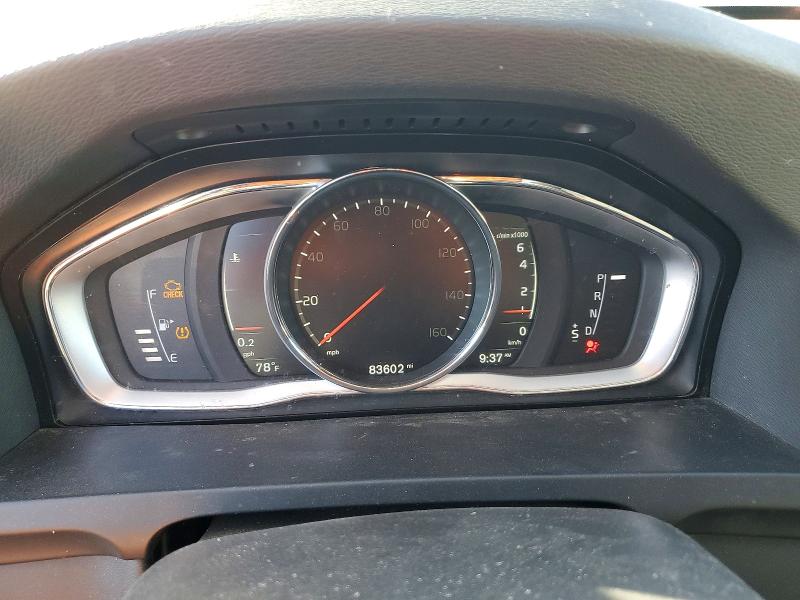 Photo 9 from auction – 2017 VOLVO V60 with VIN YV140MEK7H1373054