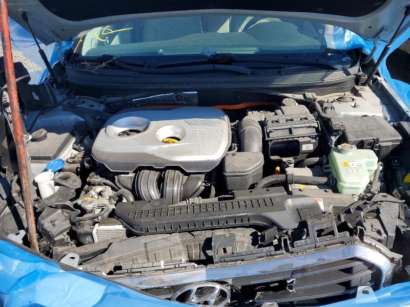 Photo 11 from auction – 2017 HYUNDAI SONATA with VIN KMHE34L39HA075615