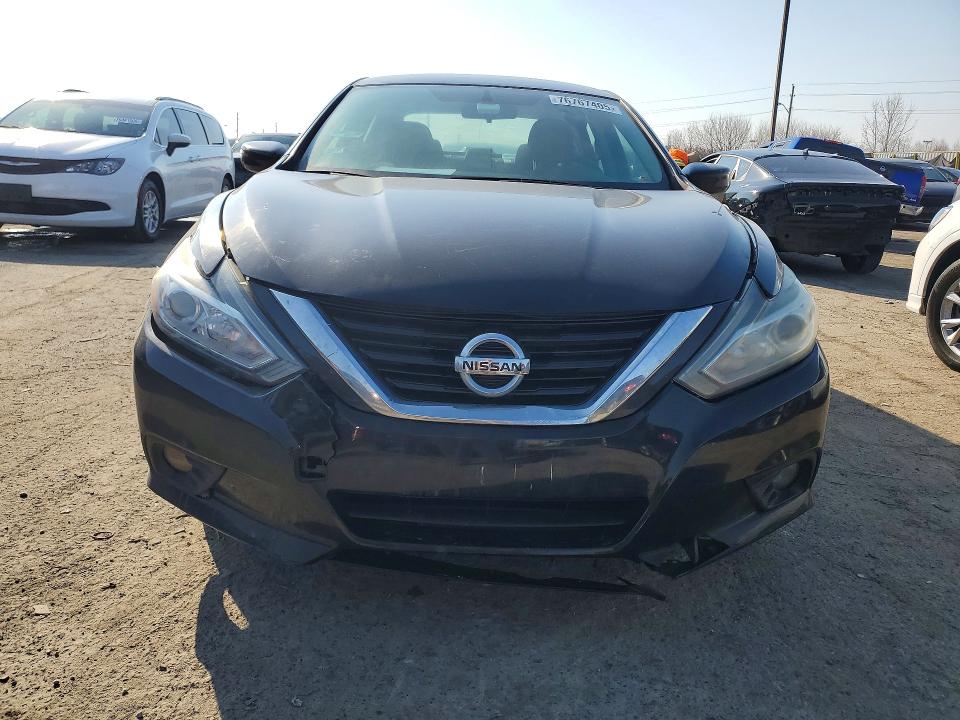 Photo 5 from auction – 2017 NISSAN ALTIMA with VIN 1N4AL3AP2HC209376