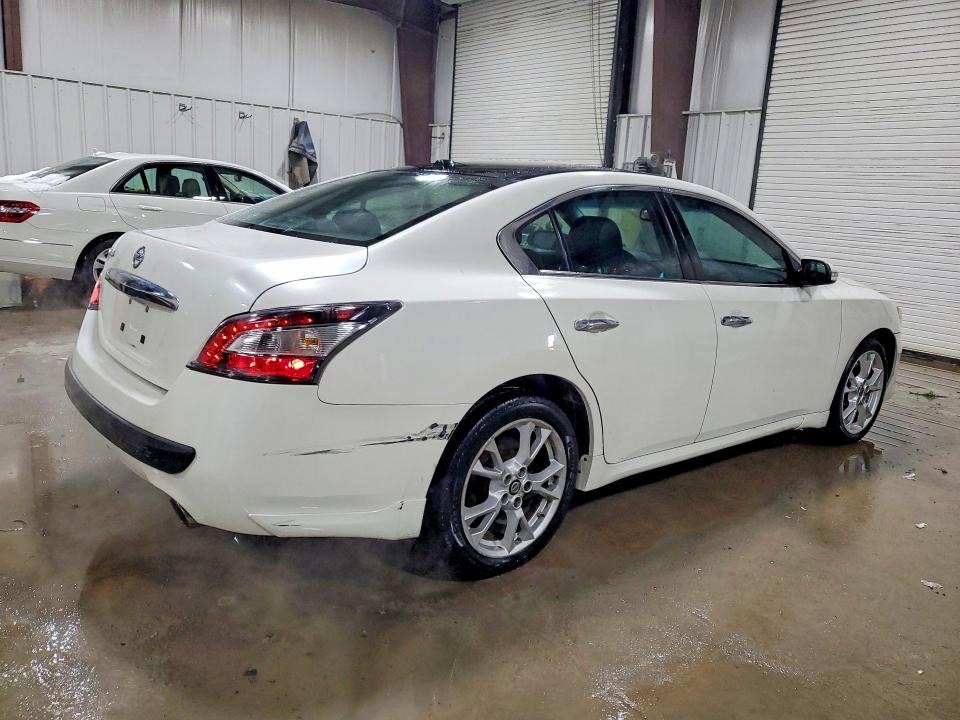 Photo 3 from auction – 2013 NISSAN MAXIMA S with VIN 1N4AA5AP0DC844477