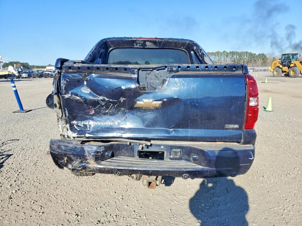 Photo 6 from auction – 2008 CHEVROLET AVALANCHE with VIN 3GNEC12088G110504